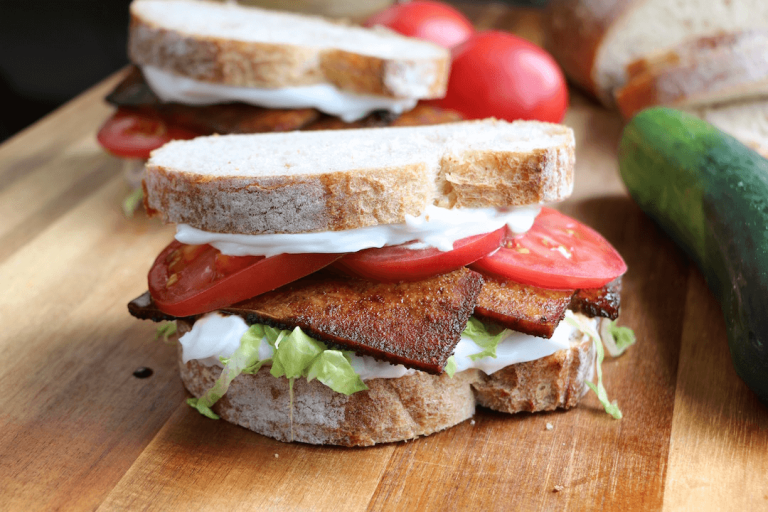 7 Ways to Make BLTs Without the Bacon