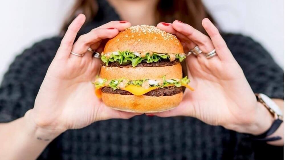 Vegan Beyond Burger Heads to UK With New Beyond Meat Distributor Partner