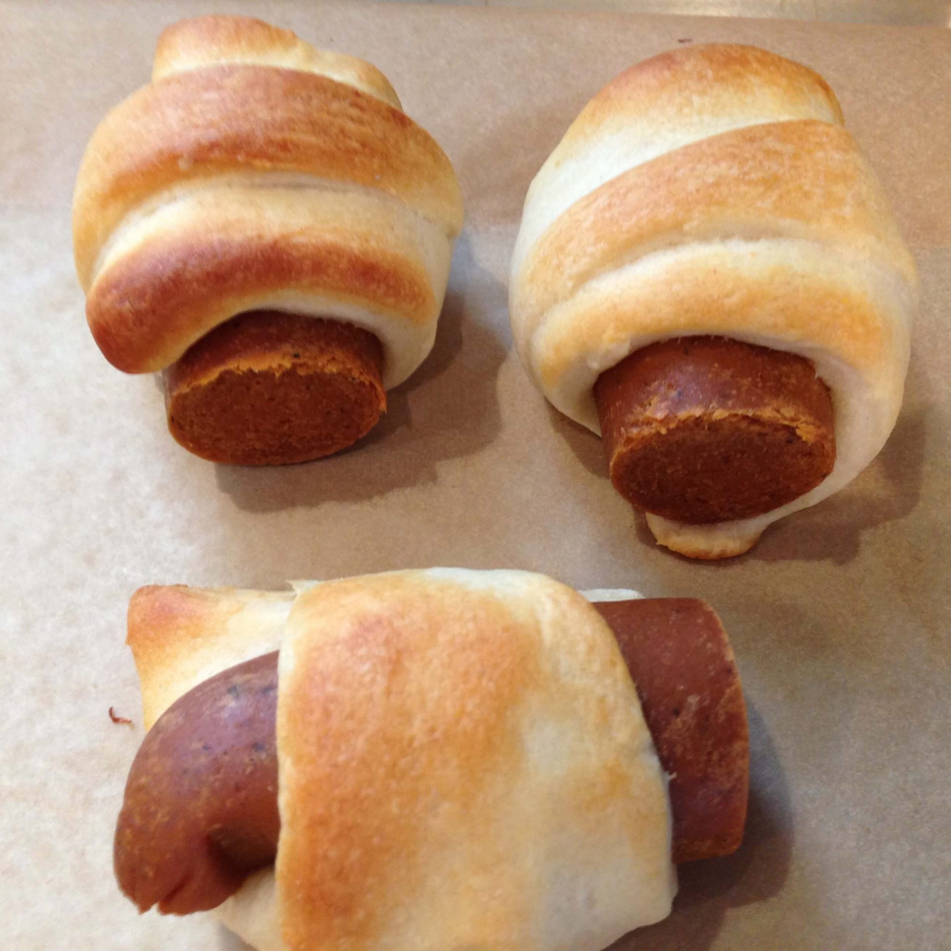 11 Vegan Pigs In a Blanket to Buy Or Make at Home This Christmas