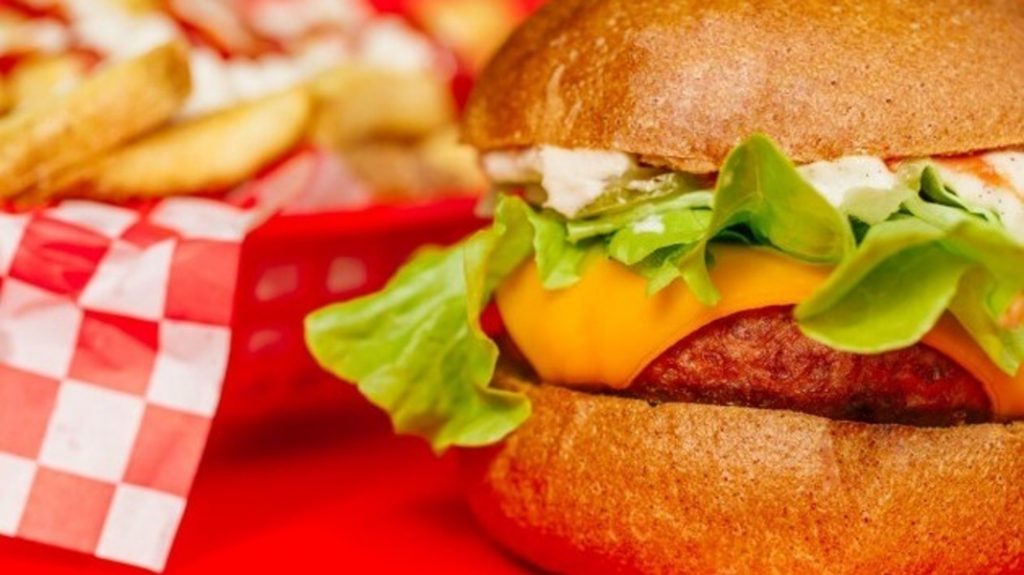 Vegan Beyond Burger Expands to New Zealand’s Burger Chain, Lord of the Fries