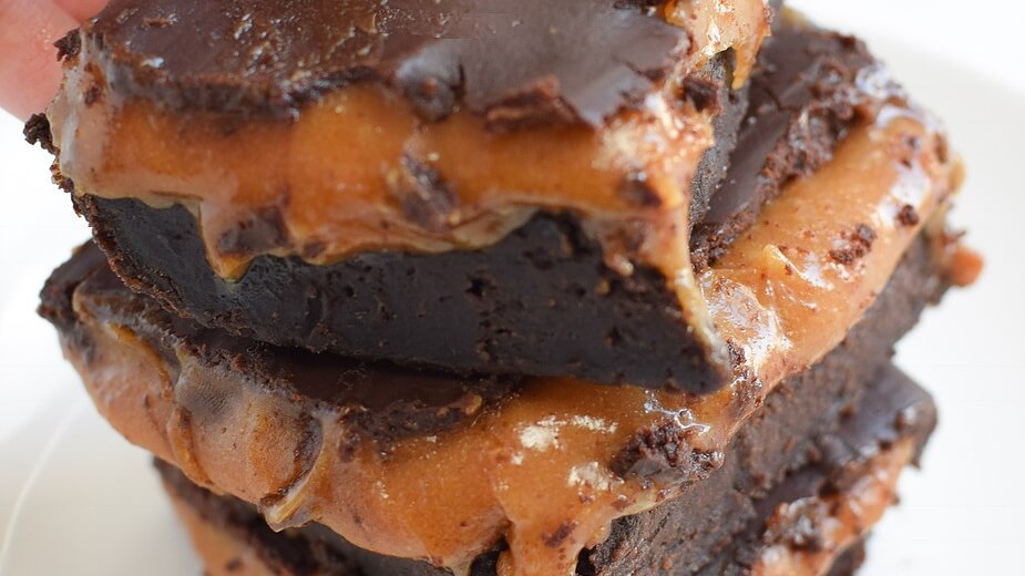 Oil-Free Vegan Peanut Butter Chocolate 'Buckeye' Brownie Recipe