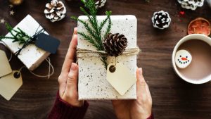 10 Holiday Gift Ideas That Are Vegan, Budget, and Environmentally Friendly