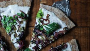 Vegan and Gluten-Free Mushroom and Artichoke Flatbread Recipe