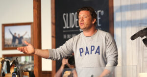 Jamie Oliver Creates ‘Unbelievable’ Vegan Menu for World’s First Vegan Football Team
