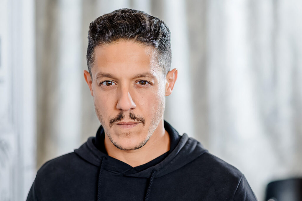 Theo Rossi vegan celebrities