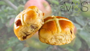 These Vegan Hot Cross Apple Buns Are Now at Marks & Spencer