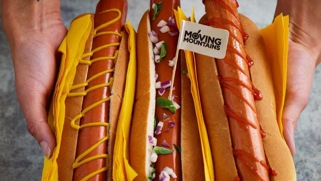 These New Vegan Hot Dogs Taste So Good They’re Confusing Meat Eaters