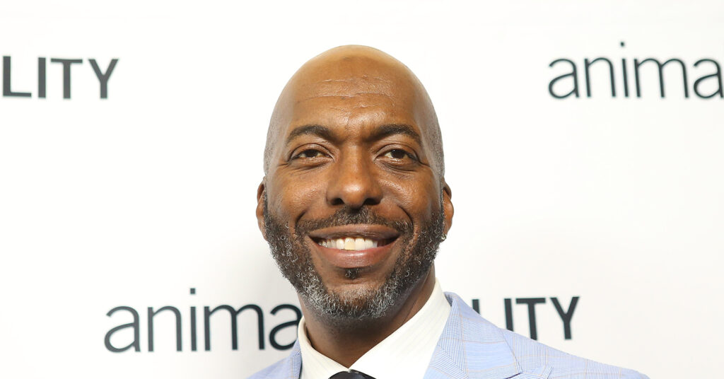 All the ‘Smart’ Athletes Are Going Vegan, Says NBA Star John Salley