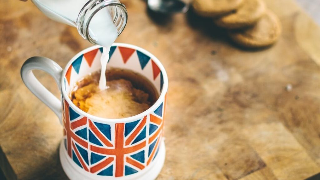 25% of Brits Prefer Vegan Milk In Their Tea