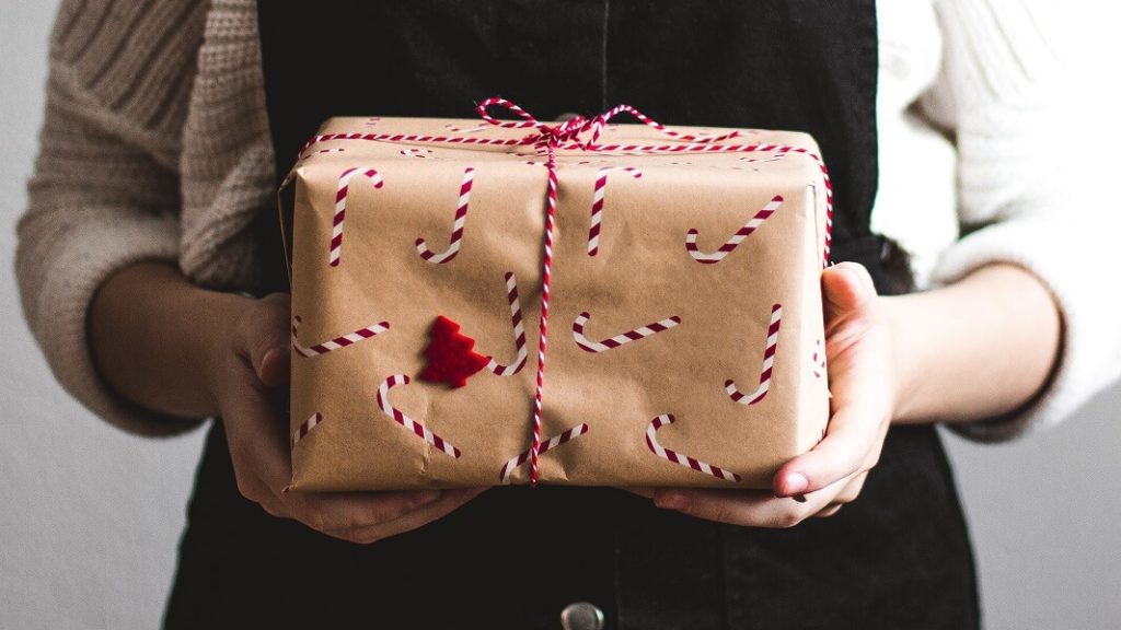Sustainable Wrapping Paper Alternatives to Reduce Waste