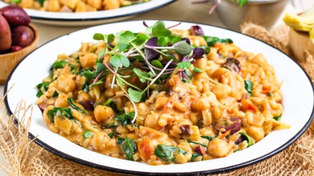 Make This Vegan Risotto With Chickpeas and Creamy Cashew Sauce