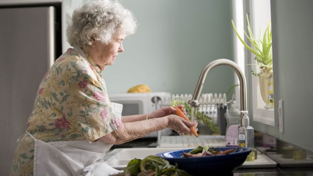 New Data Link Vegan Diet to Reducing Alzheimer’s Risk