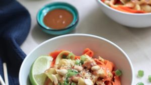 6-Ingredient Vegan Zucchini and Carrot Noodles in Peanut Sauce
