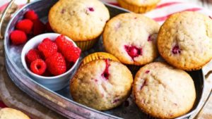 Enjoy Breakfast On-the-Go With These Vegan Raspberry Muffins