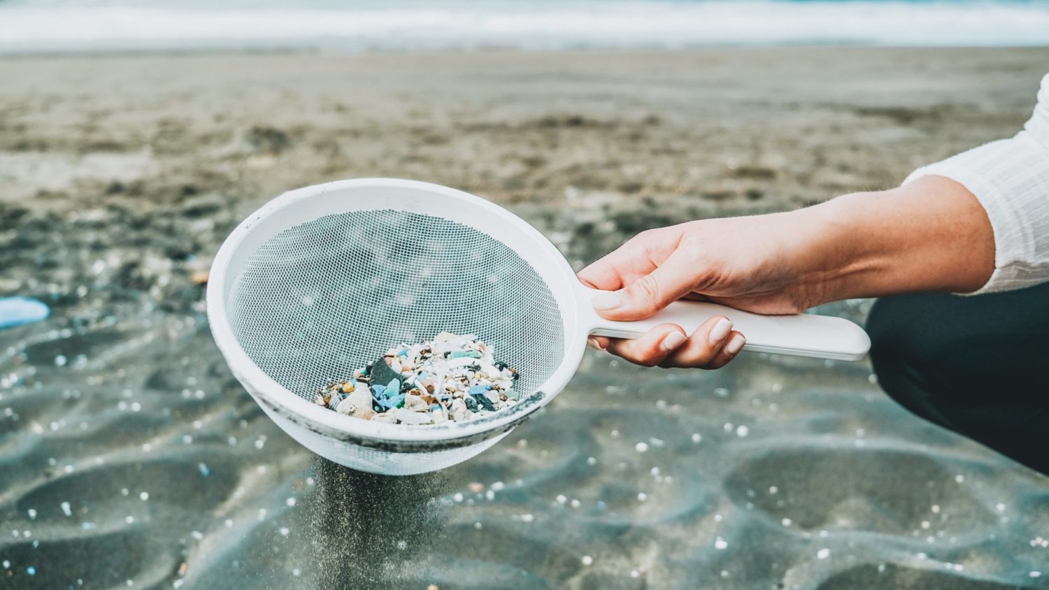 https://s41230.pcdn.co/wp-content/uploads/2021/03/what-are-microplastics-9-scaled.jpg