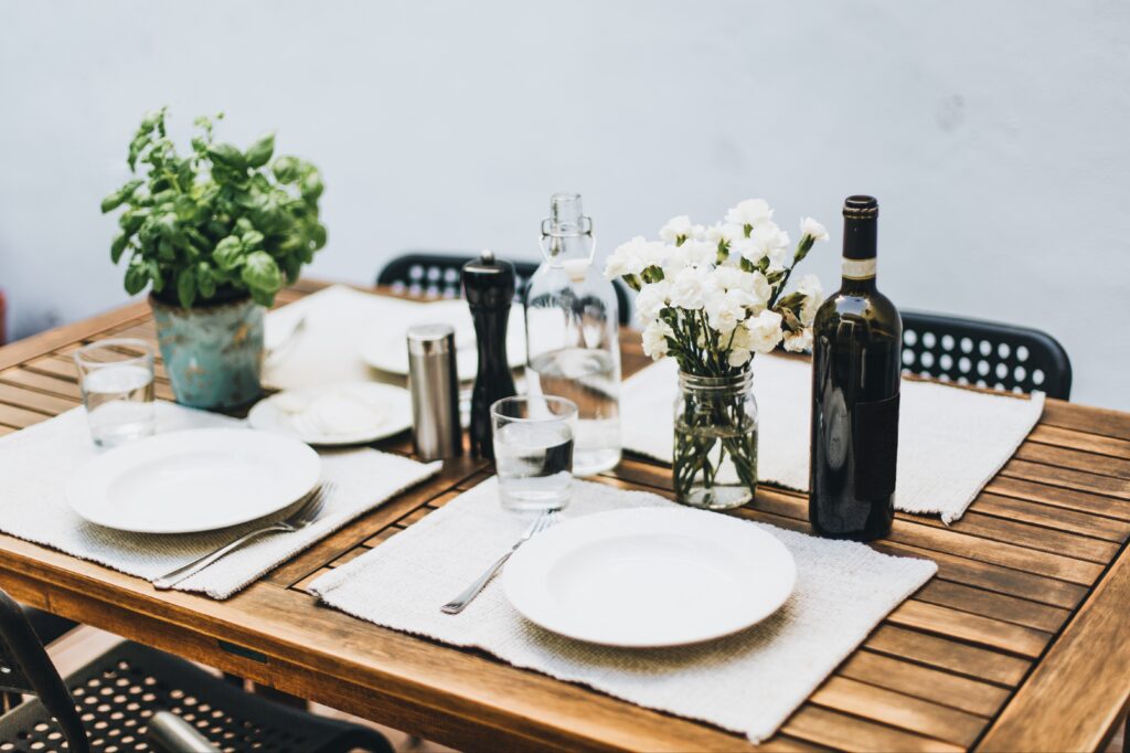 How to Create a Sustainable Dining Room in 4 Simple Steps