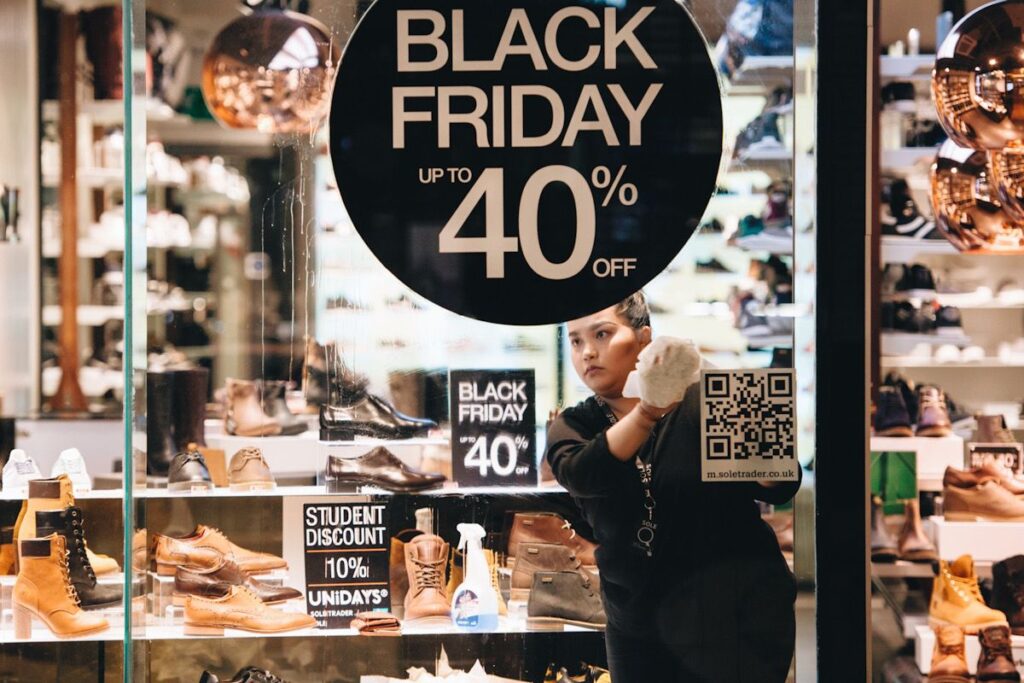 A Black Friday sign stating the store has 40% off